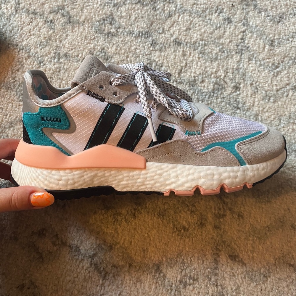 Adidas nite jogger women’s size 8.5